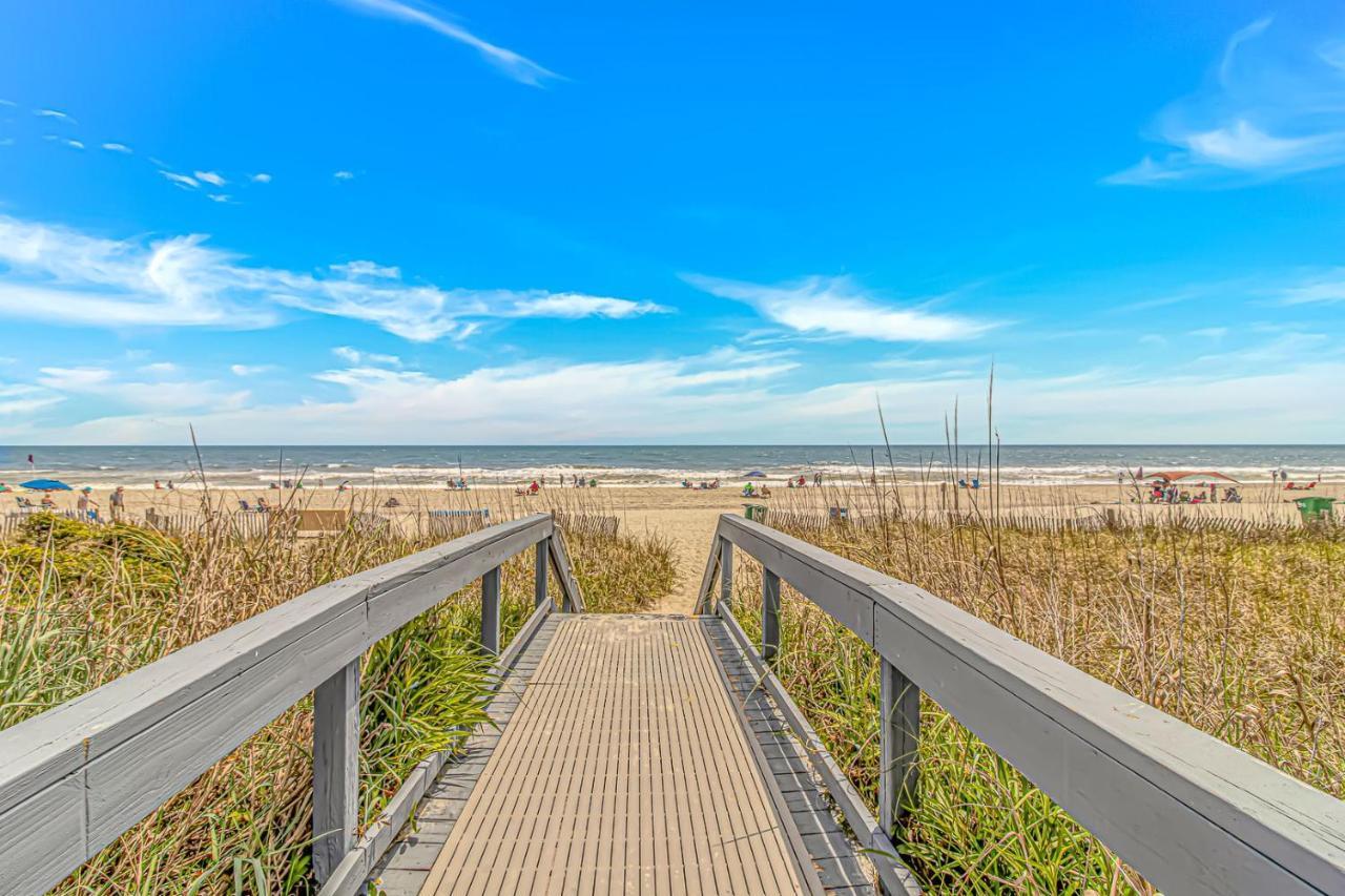 Ocean Reef Resort - Direct Oceanfront Studio - Nicely Updated! Perfect For 2-4 Guests! Unit 401 Myrtle Beach Exterior photo